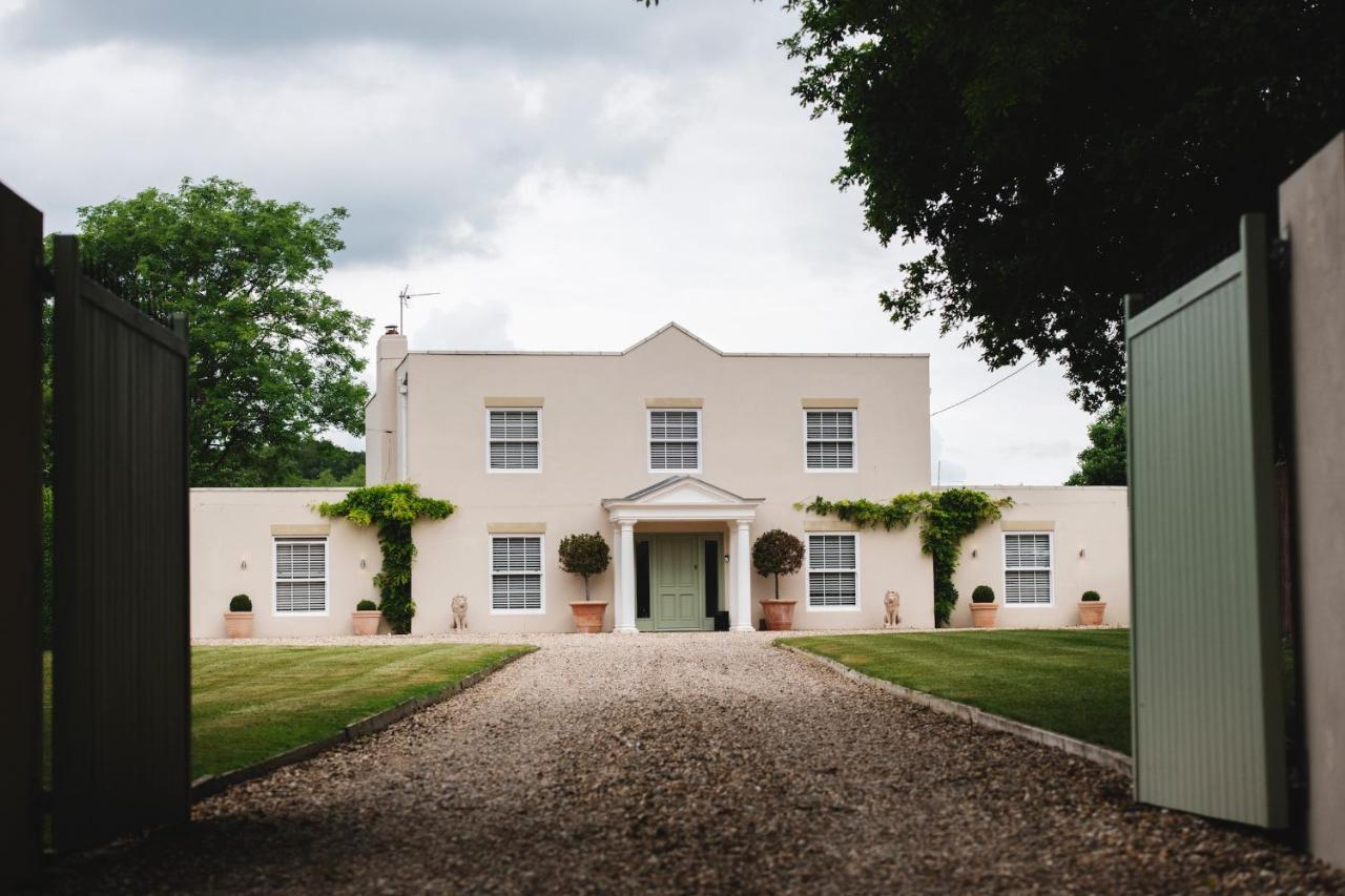 Large Country House - Hot Tub - Pool Table - Bbq - 5 Bedrooms - Log Burner Three Legged Cross Eksteriør billede